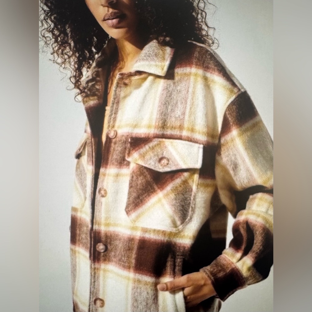 Carbon38 Women’s Boyfriend Plaid Shacket Size M